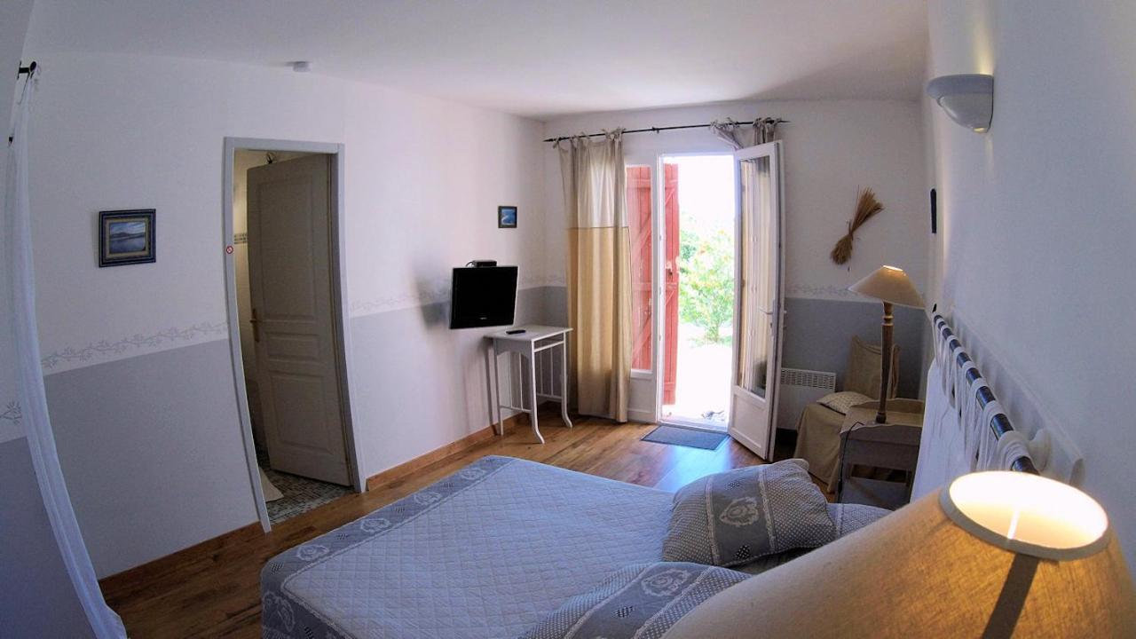 La Farigoule Bed and Breakfast Baudinard Eksteriør billede